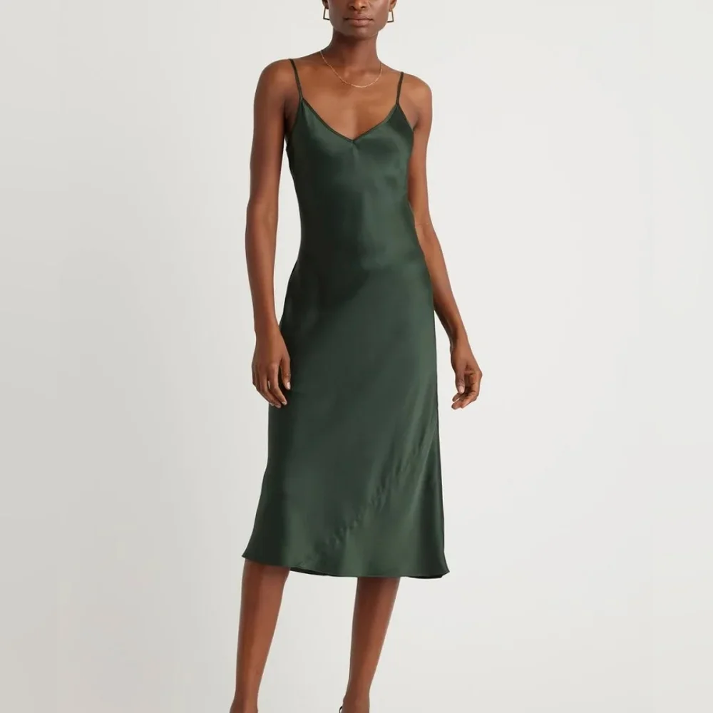 Size Small Quince Basil/Forest Green Slip Midi Dress